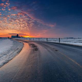 Winter landscape road wallpaper