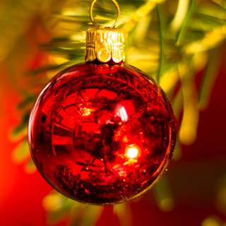 Ornaments Christmas wallpaper