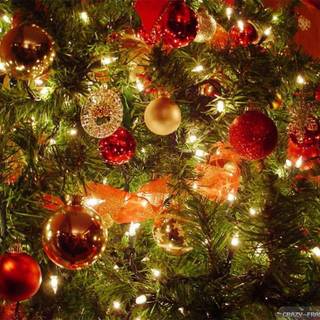 Christmas gold tree wallpaper