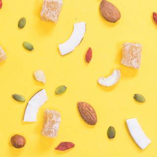 2023 yellow aesthetic wallpaper