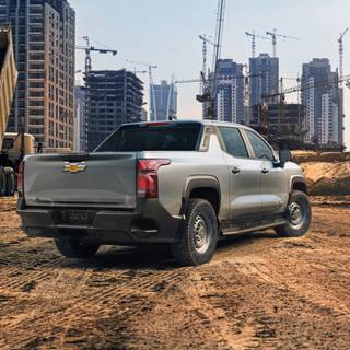 Chevrolet Silverado 2024 wallpaper