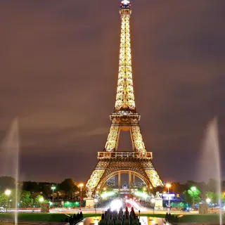 Paris Eiffel Tower wallpaper