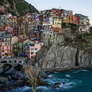 Manarola Cinque Terre Italy wallpaper