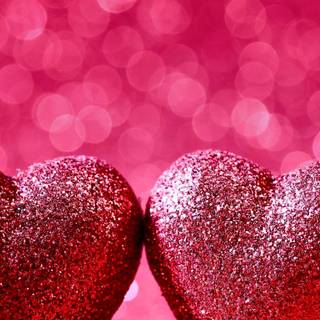 Glitter Valentine’s Day iPhone wallpaper