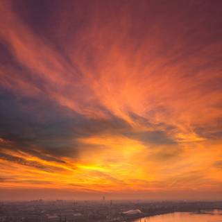 Pink and orange skies wallpaper