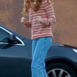 Maxine Mayfield wallpaper