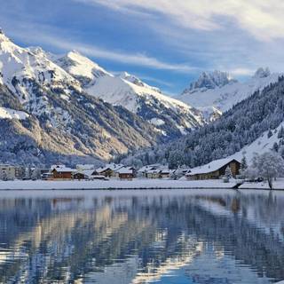 Mountain village winter wallpaper