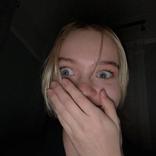 Emma Myers HD wallpaper