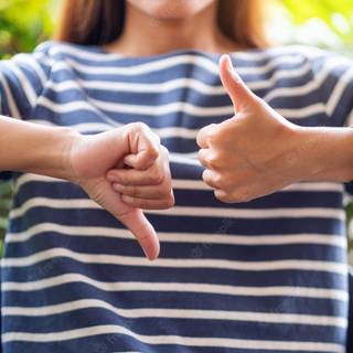 Thumbs up and thumbs down wallpaper