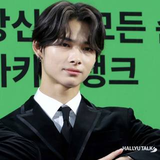 Niki Enhypen 2023 wallpaper