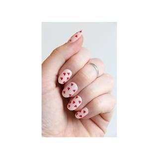 Valentine nails wallpaper