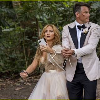 Shotgun Wedding wallpaper