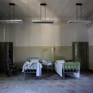 Psych ward wallpaper