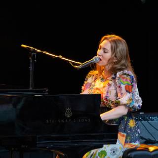 Regina Spektor wallpaper