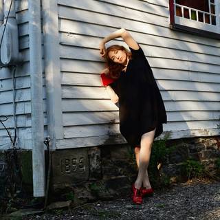 Regina Spektor wallpaper