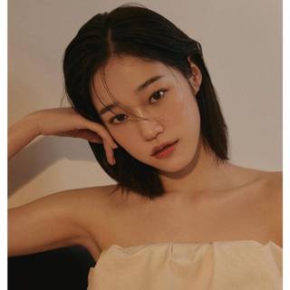 Roh Yoon-seo wallpaper