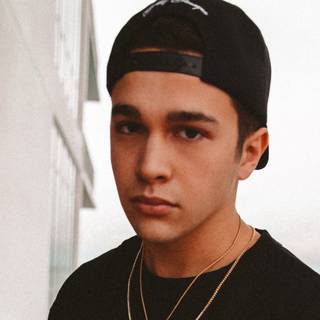 Austin Mahone 2023 wallpaper