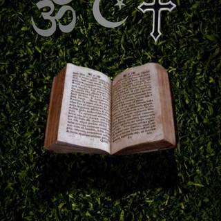 Hindu, Muslim, Christian wallpaper