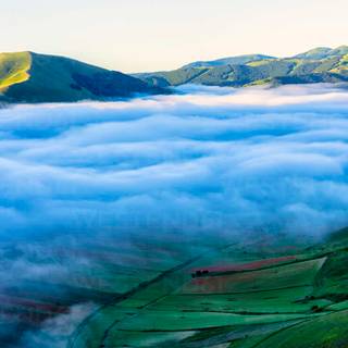 Castelluccio Di Norcia Umbria wallpaper