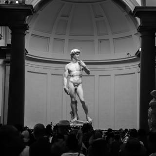 David sculpture wallpaper