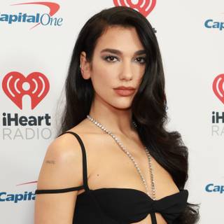 Dua Lipa 2023 wallpaper