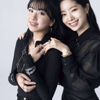 2023 Twice wallpaper