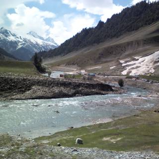 Sonmarg wallpaper