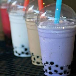 Spring bubble tea wallpaper