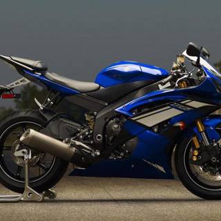 Yamaha R6 2017 wallpaper