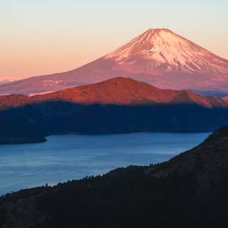 Hakone wallpaper
