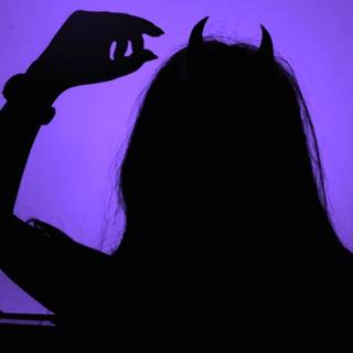 Purple shadow girl wallpaper