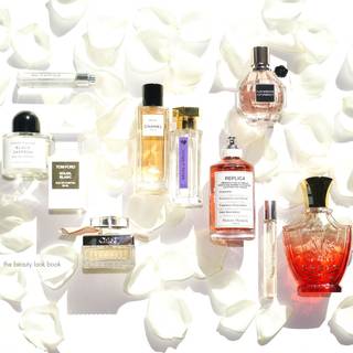 Spring perfume wallpaper