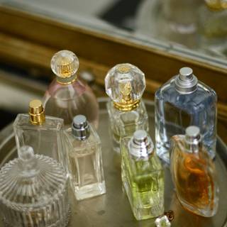 Spring perfume wallpaper