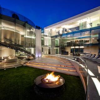 Iron Man house wallpaper