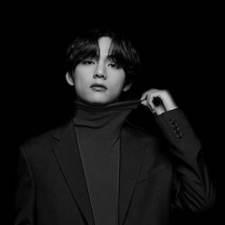 Kim Taehyung dark wallpaper