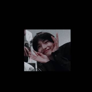 Kim Taehyung dark wallpaper