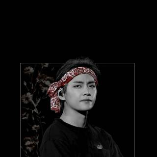 Kim Taehyung dark wallpaper