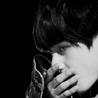 Kim Taehyung dark wallpaper