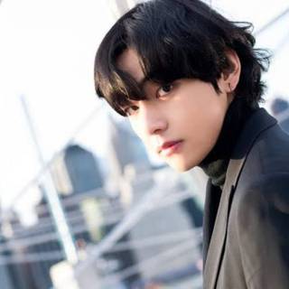 Kim Taehyung dark wallpaper