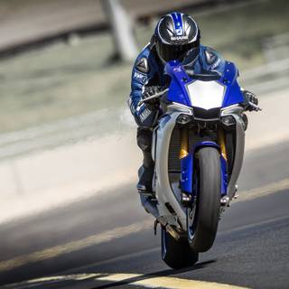 Yamaha R1 2018 wallpaper