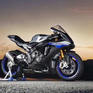 Yamaha R1 2018 wallpaper
