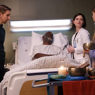 Sandra Mae Frank wallpaper