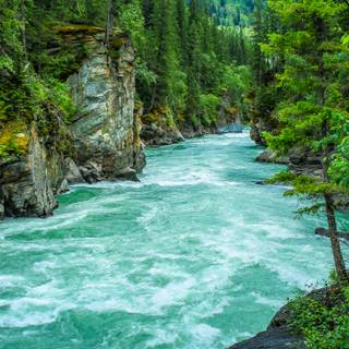 Green river wallpaper