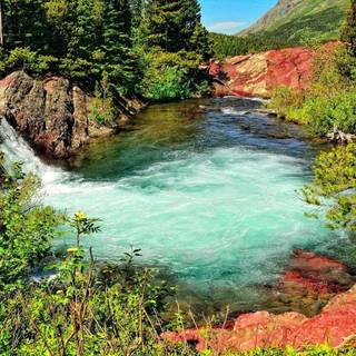 Green river wallpaper