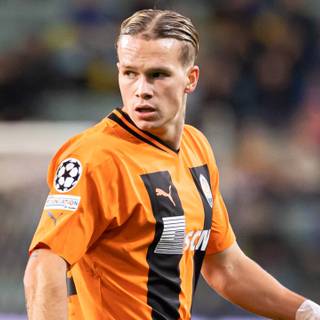 Mykhailo Mudryk wallpaper