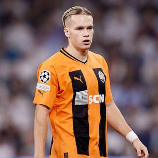 Mykhailo Mudryk wallpaper