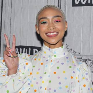 Tati Gabrielle wallpaper