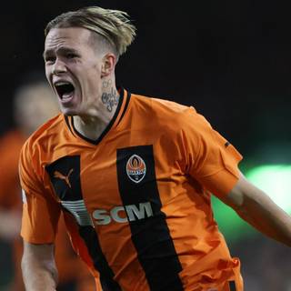 Mykhailo Mudryk wallpaper