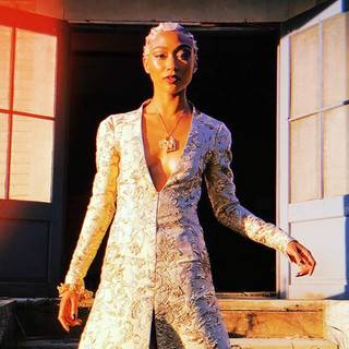 Tati Gabrielle wallpaper