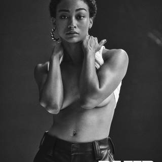 Tati Gabrielle wallpaper